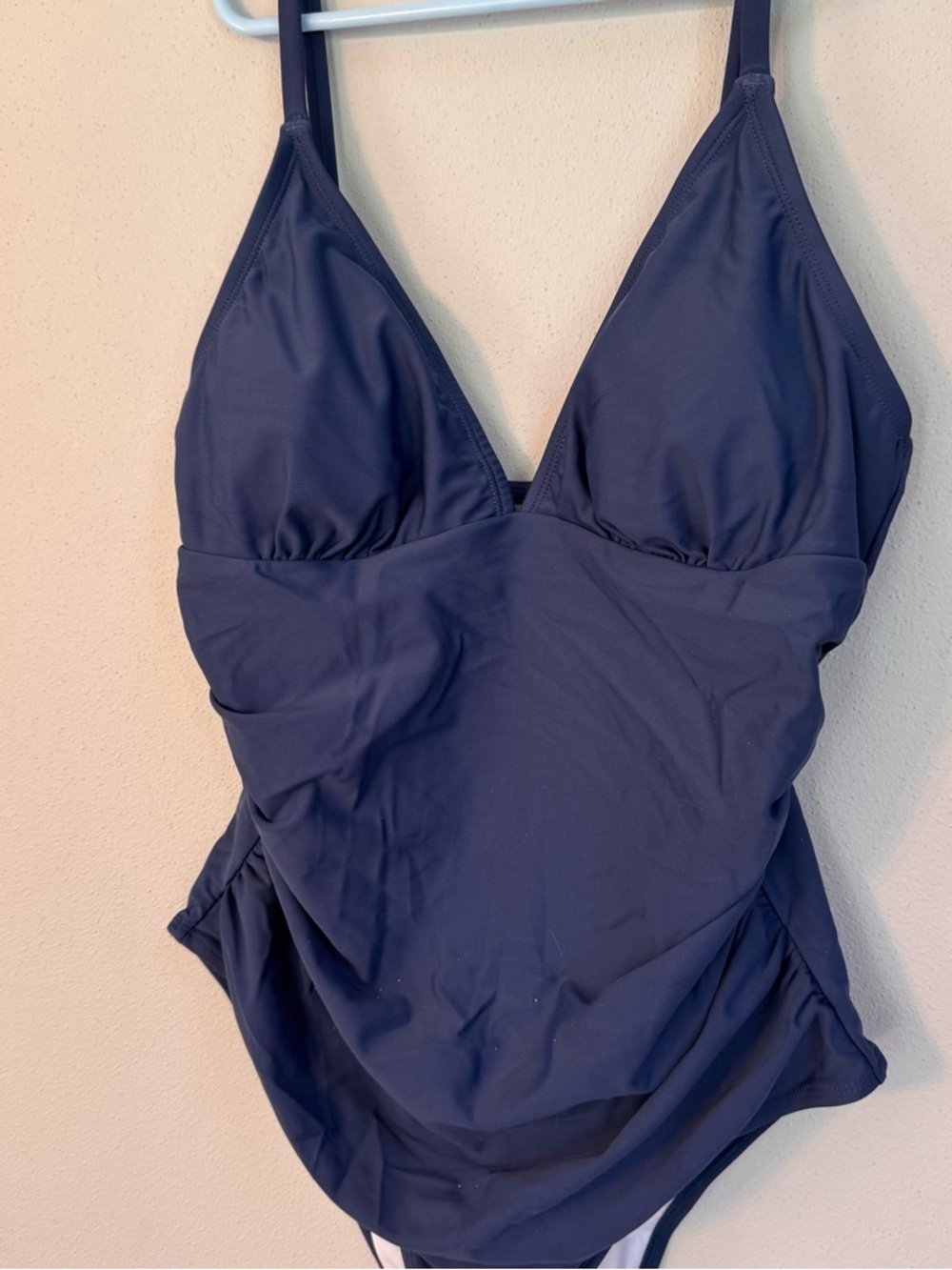 Cupshe Women Navy Blue Ruched V-Neck One Piece Swimsuit ASL9035LR Size Large NWT